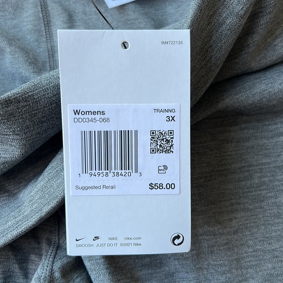 Nike One Women's Mid-Rise Crop Leggings 🖤🖤 - Picture 4 of 6